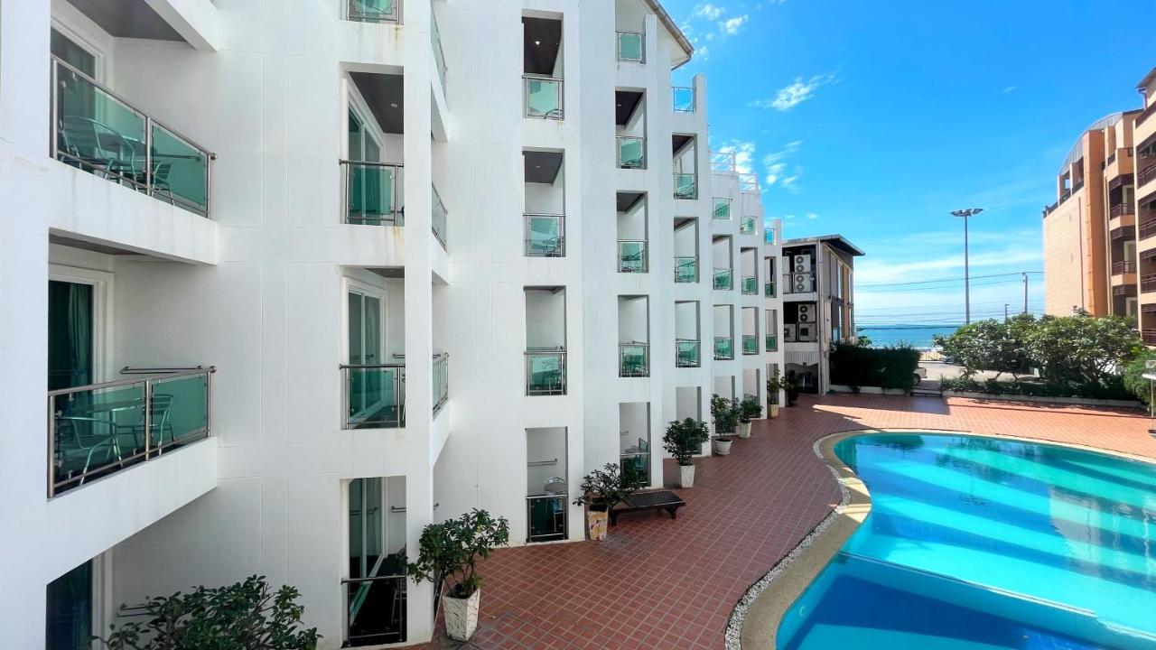 Dragon Beach Resort , Jomtien Beach Pattaya Exterior photo