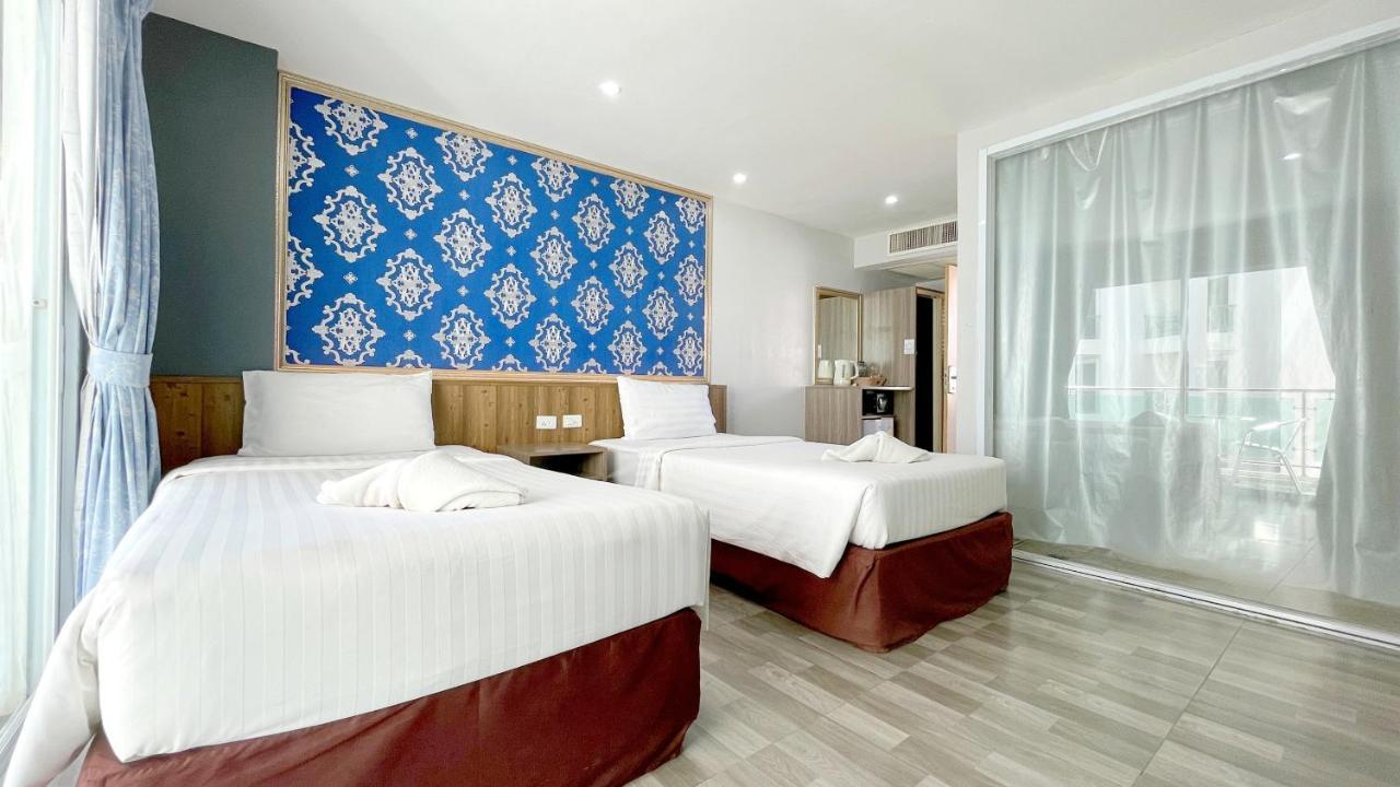 Dragon Beach Resort , Jomtien Beach Pattaya Exterior photo