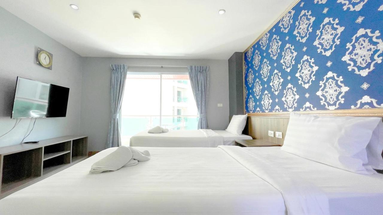 Dragon Beach Resort , Jomtien Beach Pattaya Exterior photo