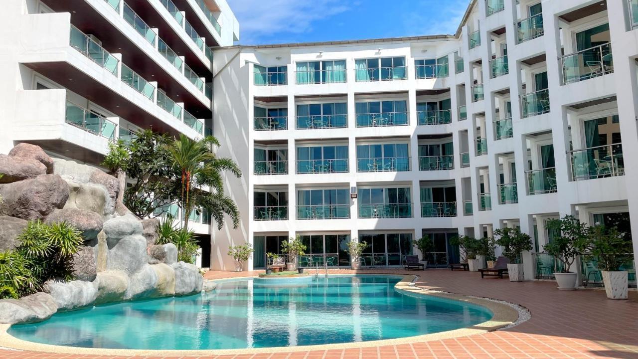 Dragon Beach Resort , Jomtien Beach Pattaya Exterior photo