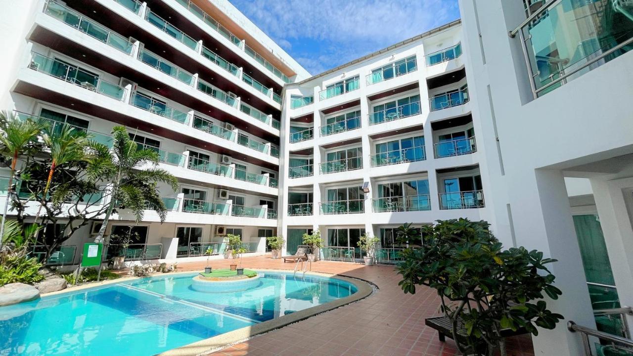 Dragon Beach Resort , Jomtien Beach Pattaya Exterior photo