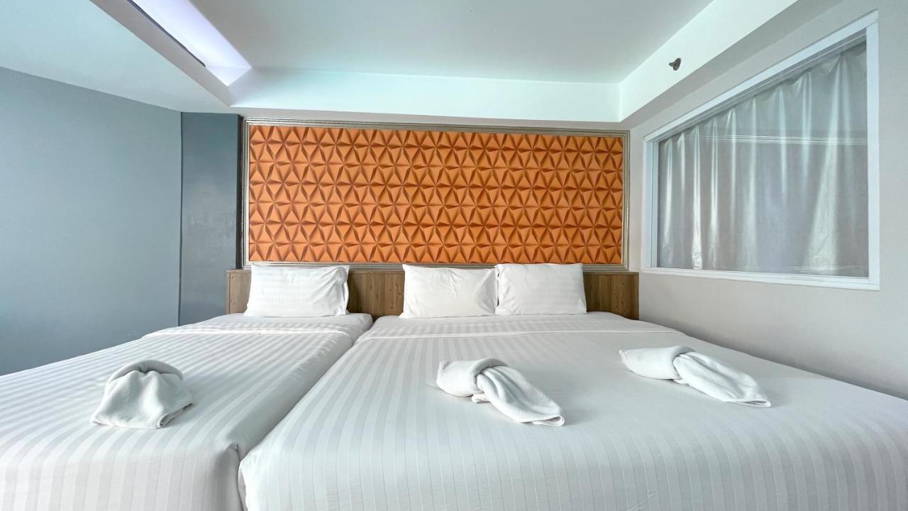 Dragon Beach Resort , Jomtien Beach Pattaya Exterior photo