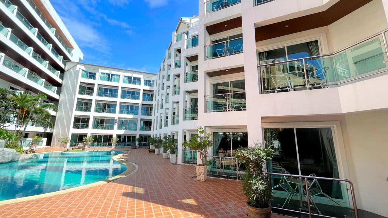 Dragon Beach Resort , Jomtien Beach Pattaya Exterior photo