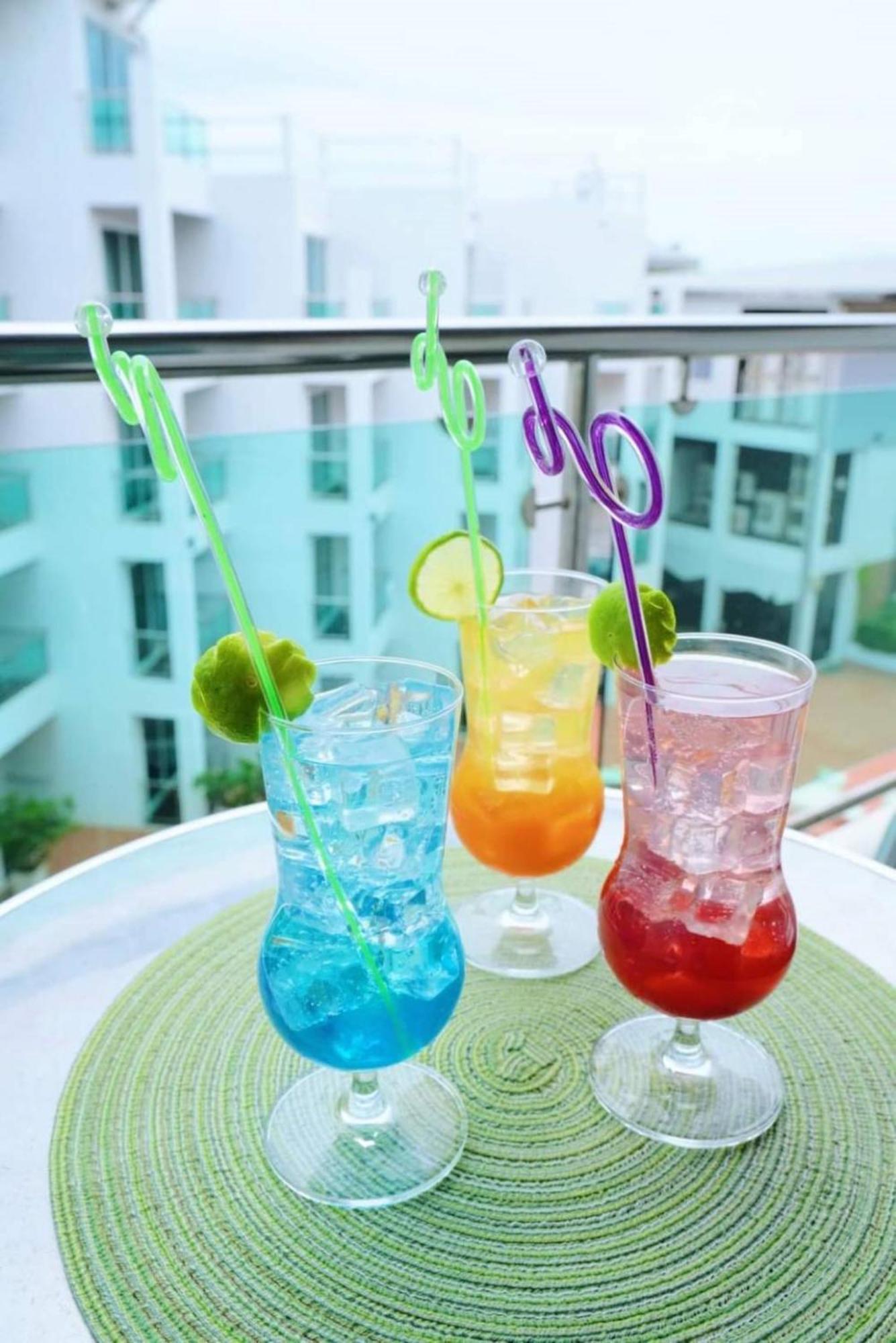 Dragon Beach Resort , Jomtien Beach Pattaya Exterior photo